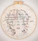 Francesca Nicchi, Puoi. Autoritratto con poesia (2019), fiber art, diametro cm 40
