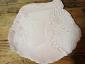 43. Piatto rosa con cristallina, a secondo fuoco, diametro cm 27 - 40 euro
