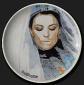 Ersoy Yilmaz, Belluci as Sultana (2013), ceramica dipinta, diametro cm 40